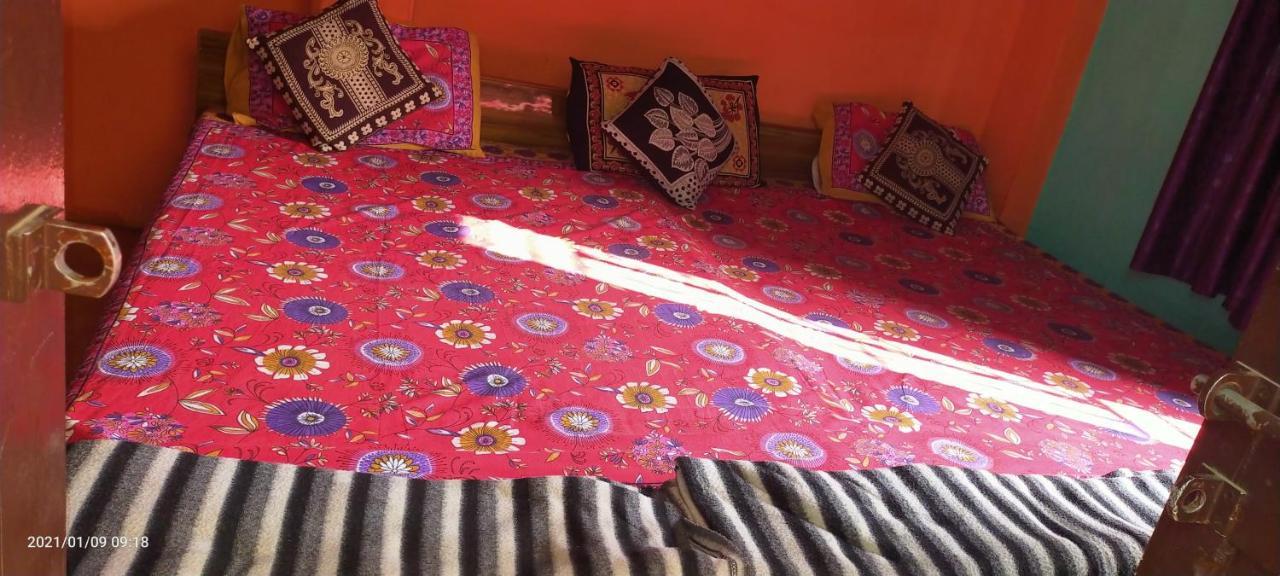 Maa Vaishno Guest House Варанаси Экстерьер фото