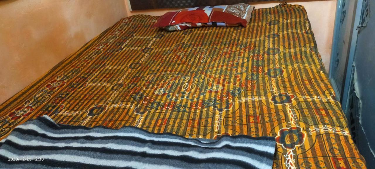 Maa Vaishno Guest House Варанаси Экстерьер фото