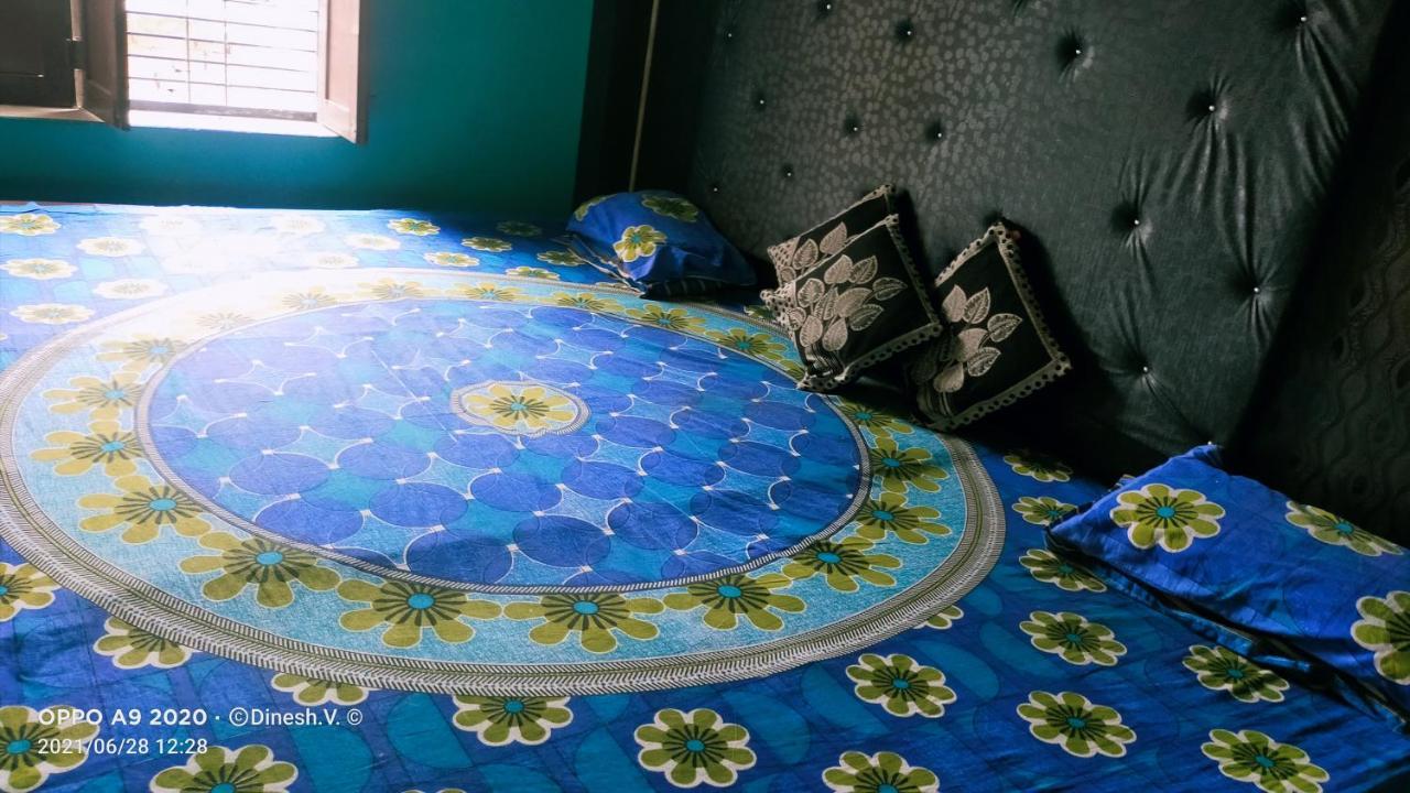 Maa Vaishno Guest House Варанаси Экстерьер фото