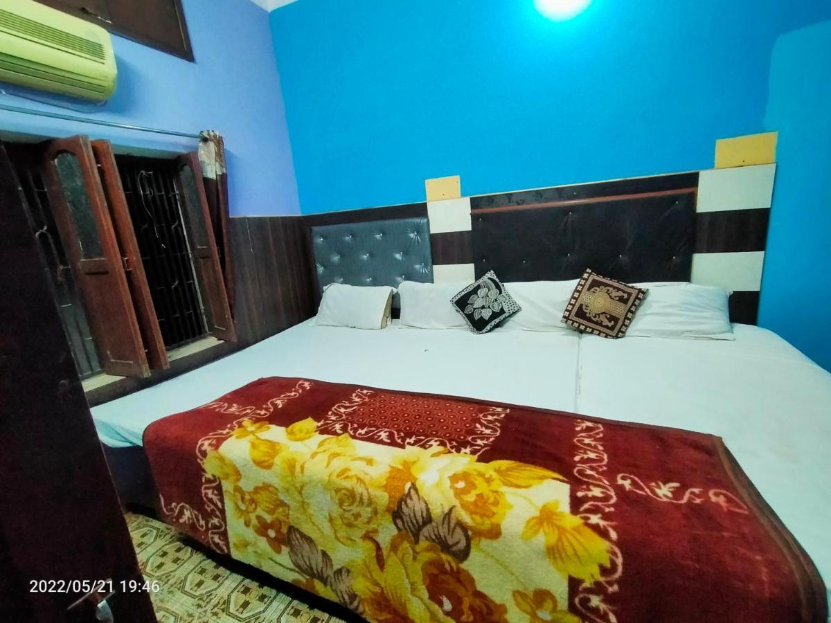 Maa Vaishno Guest House Варанаси Экстерьер фото